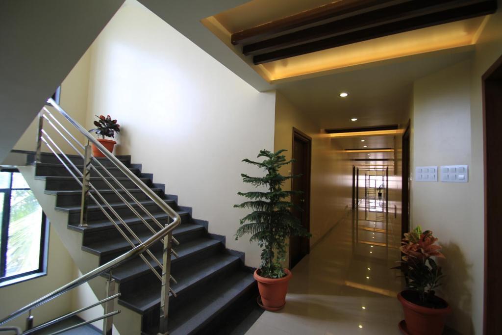 شيردي Hotel Sai Smaran المظهر الخارجي الصورة