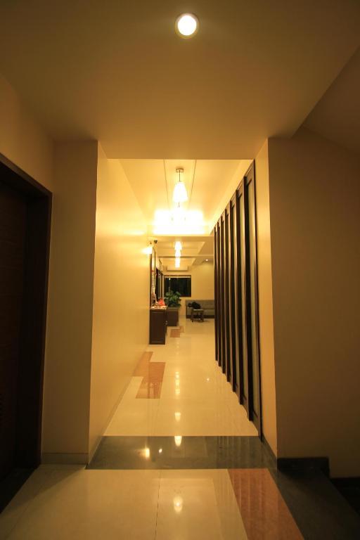 شيردي Hotel Sai Smaran المظهر الخارجي الصورة